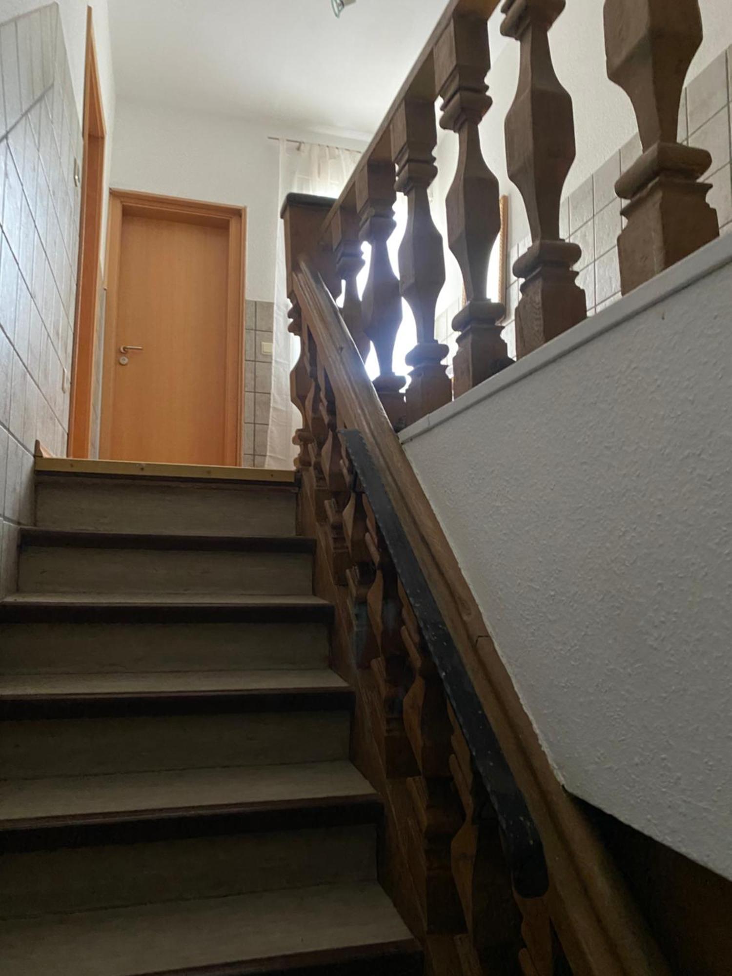 Fe Wo Am Alten Rathaus Άντερναχ Εξωτερικό φωτογραφία